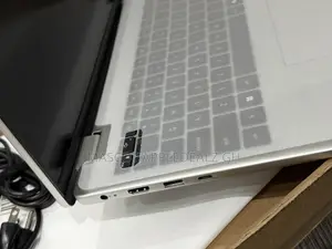 New Laptop Dell 16 Premium 8GB Intel Core 5 SSD 512GB