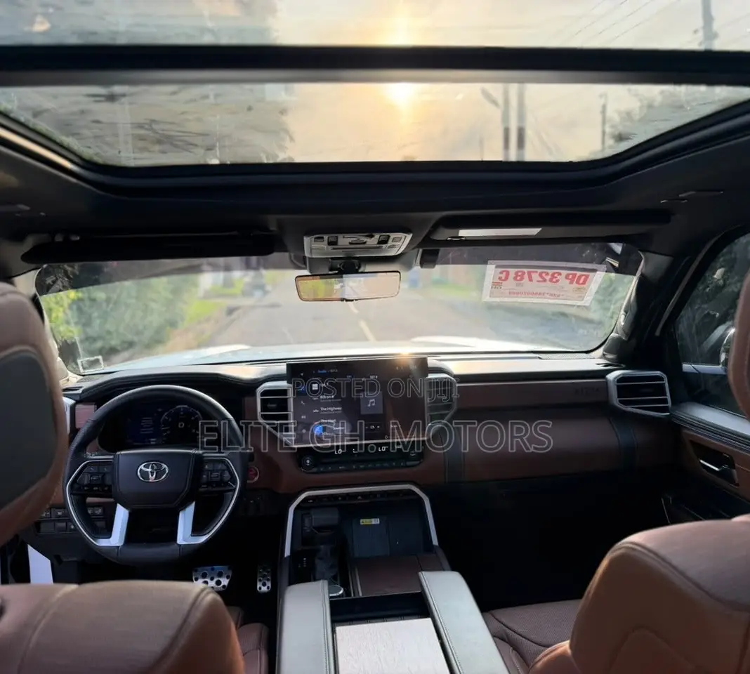 Toyota Tundra 1794 Edition CrewMax 5.5' Bed 2023 White