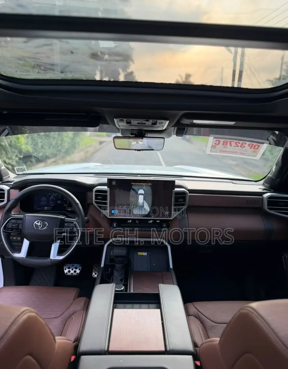 Toyota Tundra 1794 Edition CrewMax 5.5' Bed 2023 White