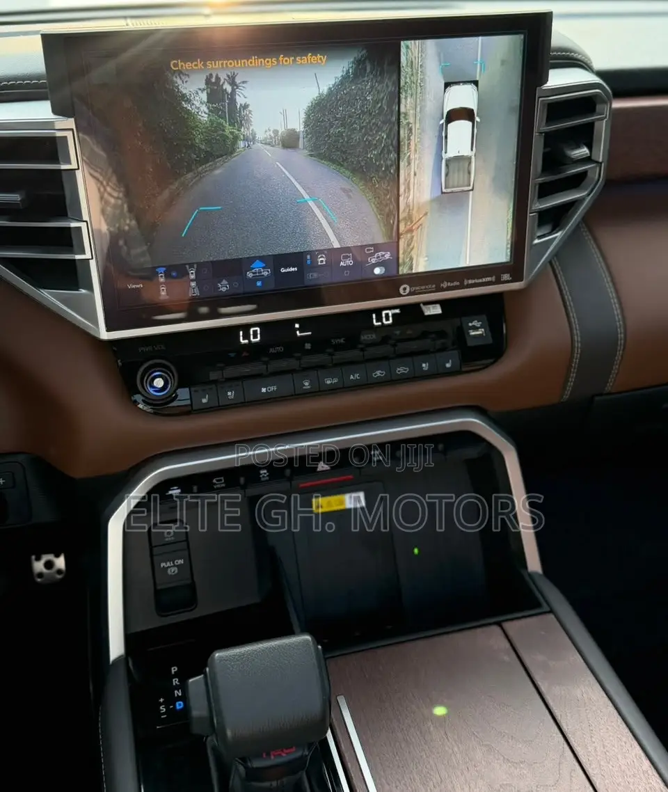 Toyota Tundra 1794 Edition CrewMax 5.5' Bed 2023 White