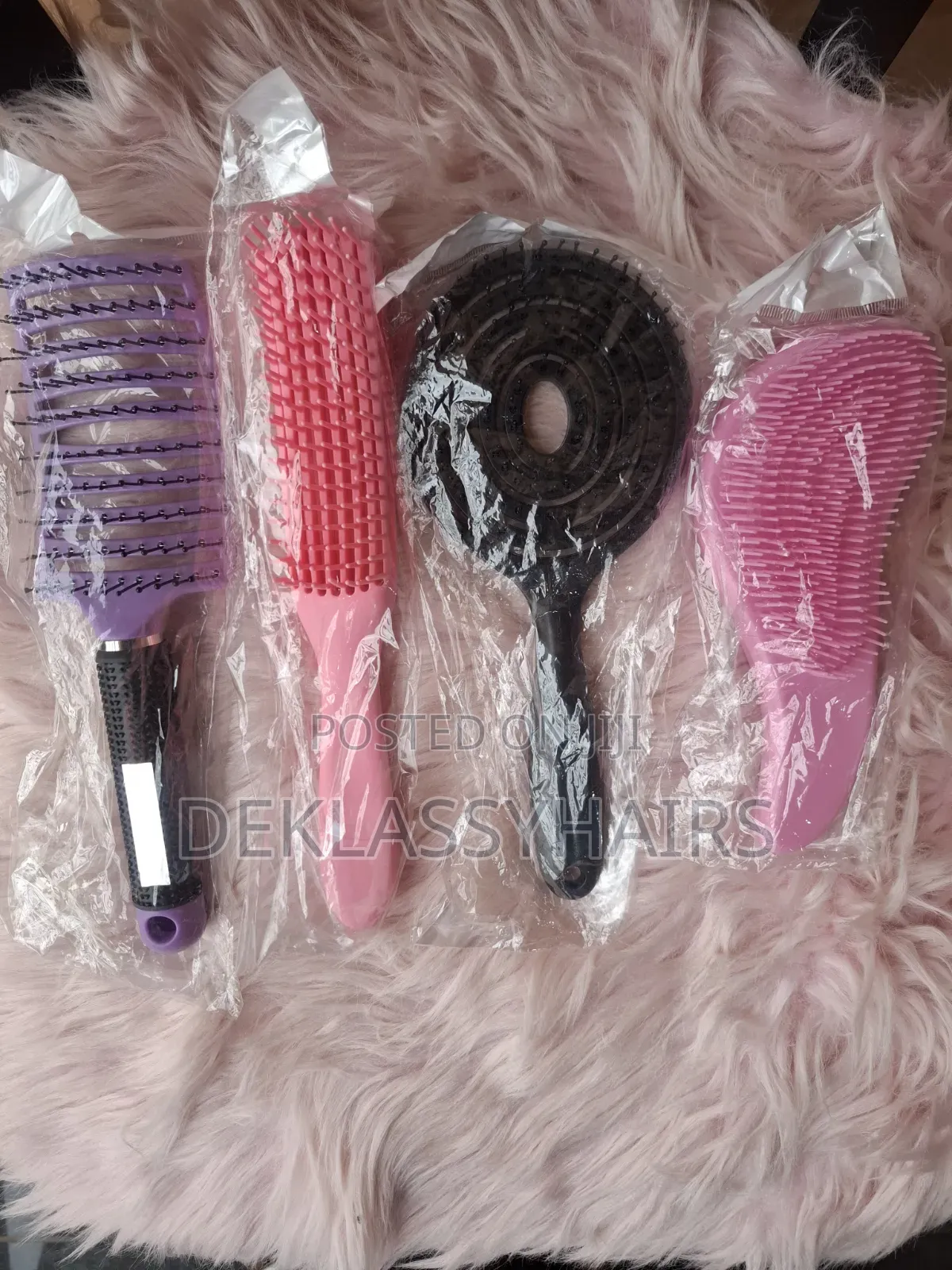 Wig Brushes