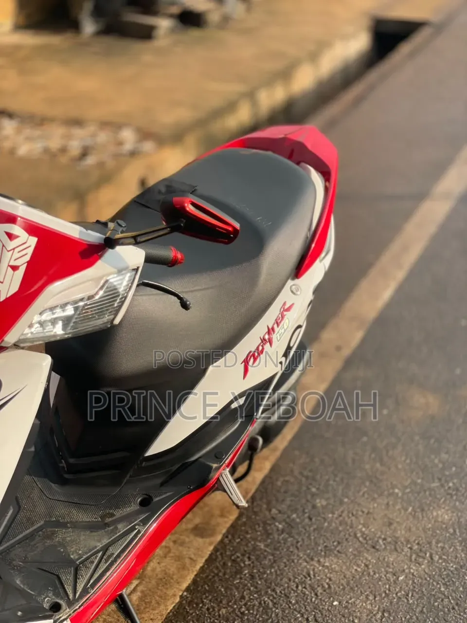 SYM Symnh 2022 White