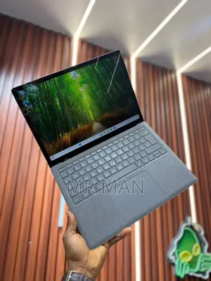 New Laptop Microsoft Surface Laptop 3 8GB Intel Core i5 SSD 256GB
