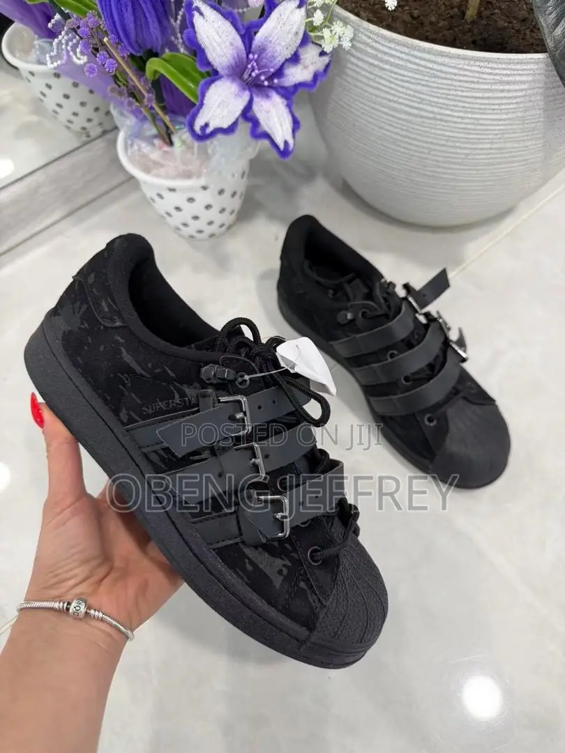 Original Adidas Superstar Rabbit Hole With Triple Buckle Straps