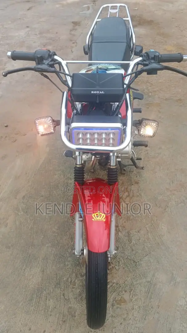 Royal RY125 2026 Red