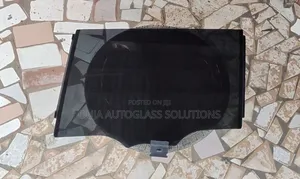 2023 Range Rover Vogue L460 Rear Left Door Glass Available (Laminated)