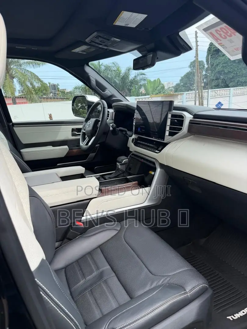 Toyota Tundra Hybrid 2023 Blue