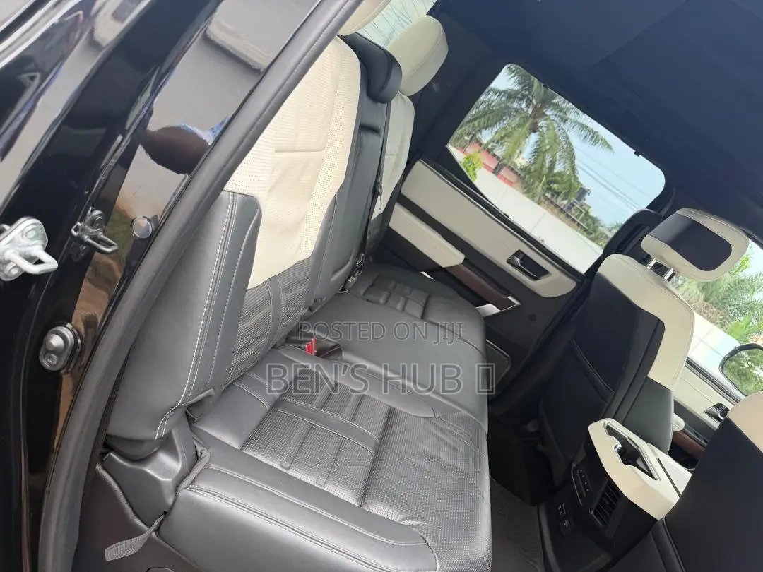 Toyota Tundra Hybrid 2023 Blue
