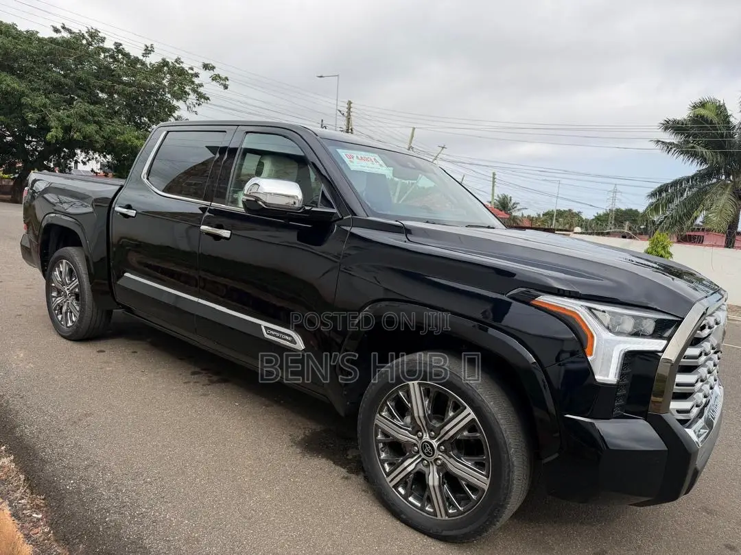 Toyota Tundra Hybrid 2023 Blue