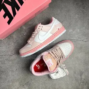 Nike SB Dove Pink Sneaker