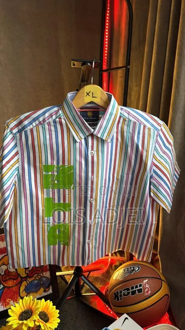 Verity’s Unisex Crop Shirt