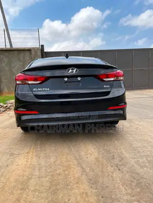 Hyundai Elantra ECO Sedan FWD (1.4L 4cyl 7A) 2017 Black