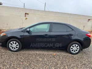 Toyota Corolla 2019 Black
