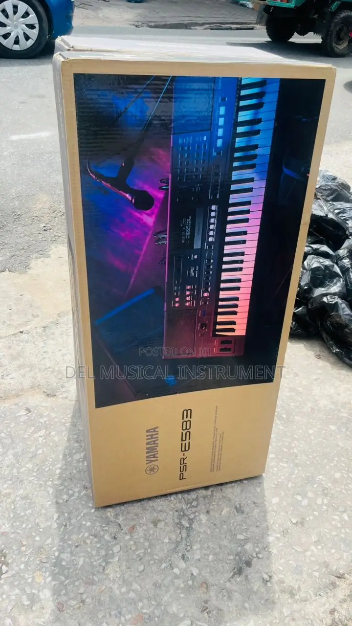 Keyboard PSR E 583