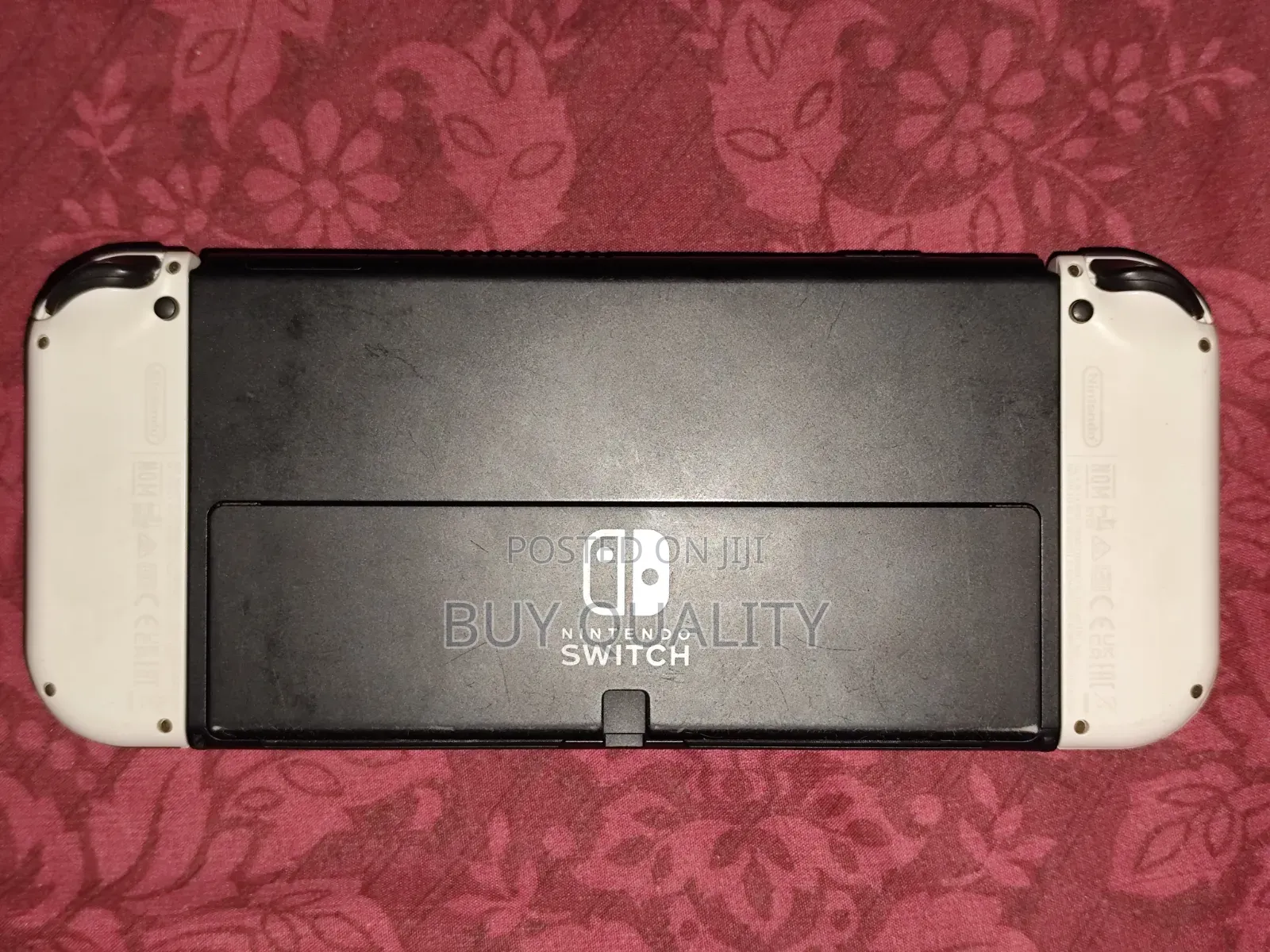 Nintendo Switch Oled With Pro Controller and Original Nintendo Charger