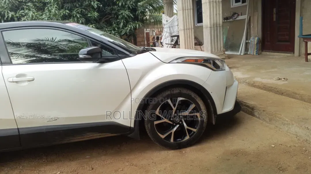 Toyota C-HR 2017 White