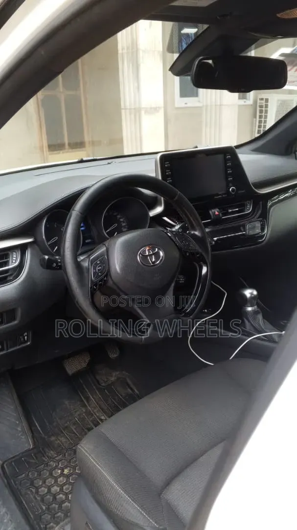 Toyota C-HR 2017 White