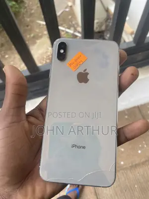 Apple iPhone XS Max 64 GB Gold
