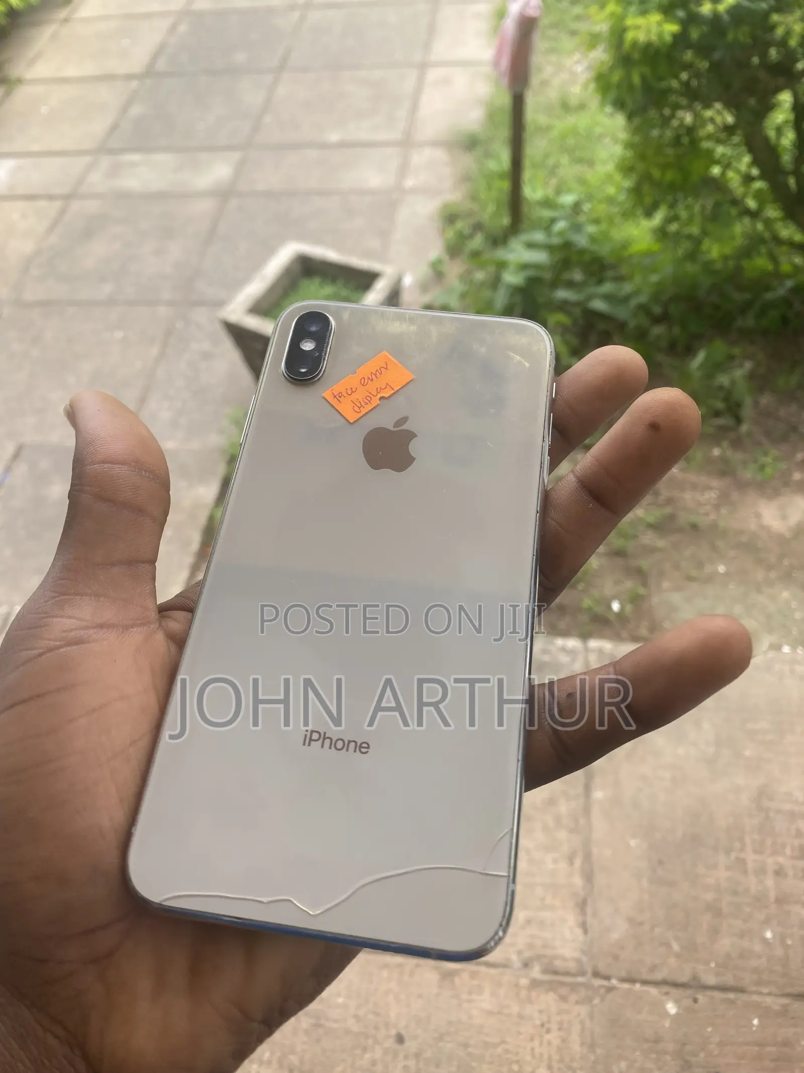 Apple iPhone XS Max 64 GB Gold