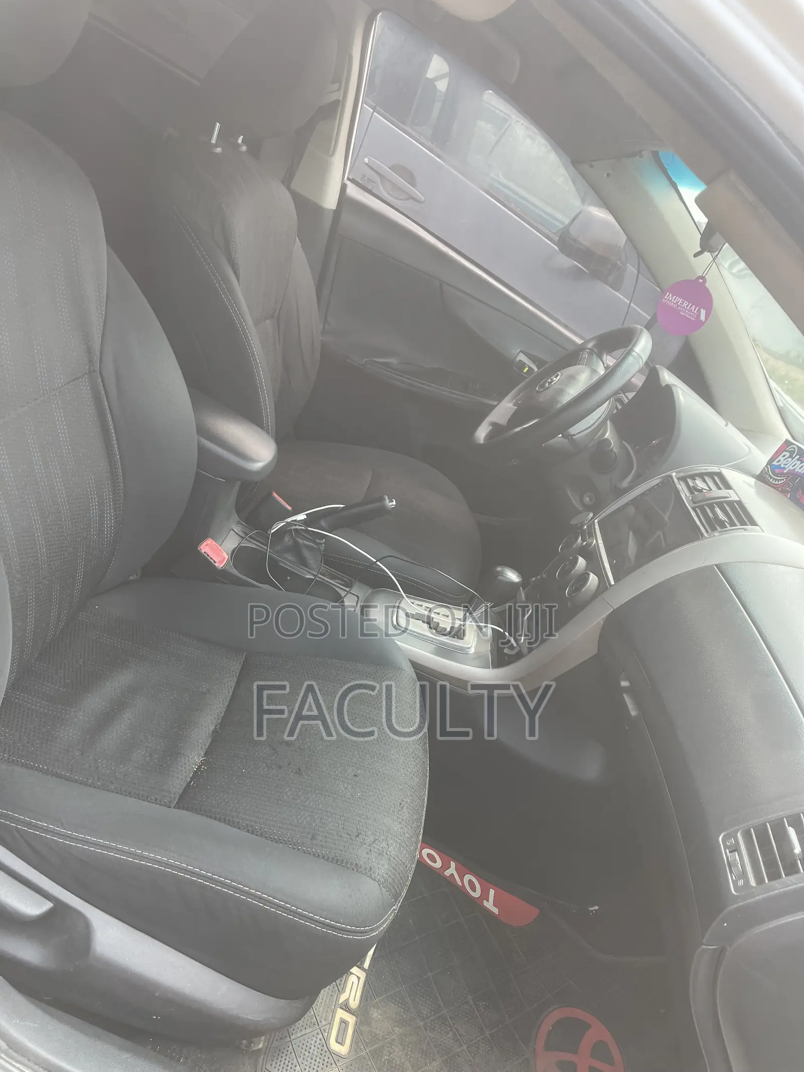 Toyota Corolla 2013 White