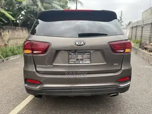 Kia Sorento 2019 Brown