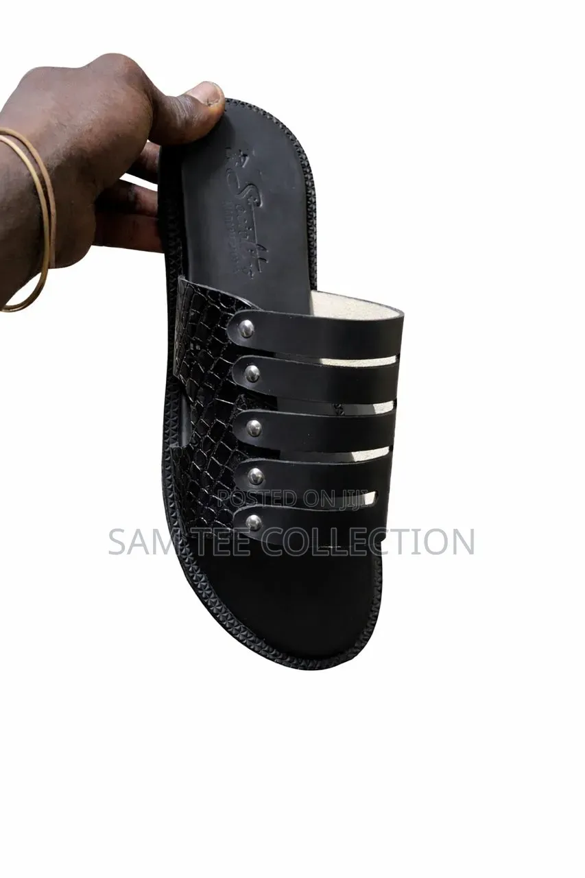 Men's Casual Slippers. Free Delivery Anywhere in Ghana