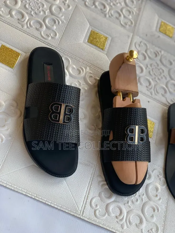 Men's Casual Slippers. Free Delivery Anywhere in Ghana