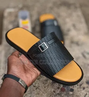 Men's Casual Slippers. Free Delivery Anywhere in Ghana