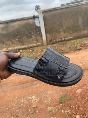 Men's Casual Slippers. Free Delivery Anywhere in Ghana
