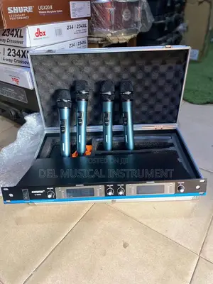 Shure U-4400 Microphone