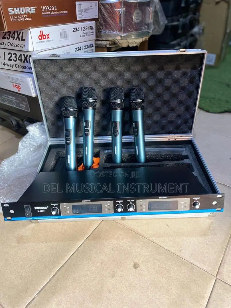 Shure U-4400 Microphone