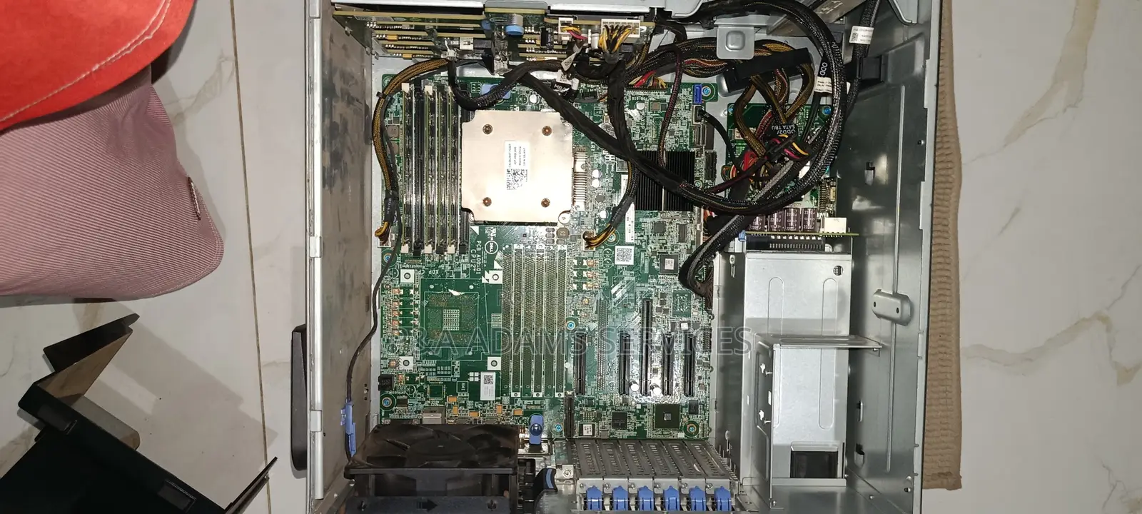 Server Dell 16GB Intel HDD 256GB