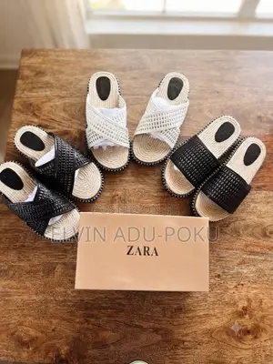 Zara Casual Outdoor Slippers , SWIPE >>