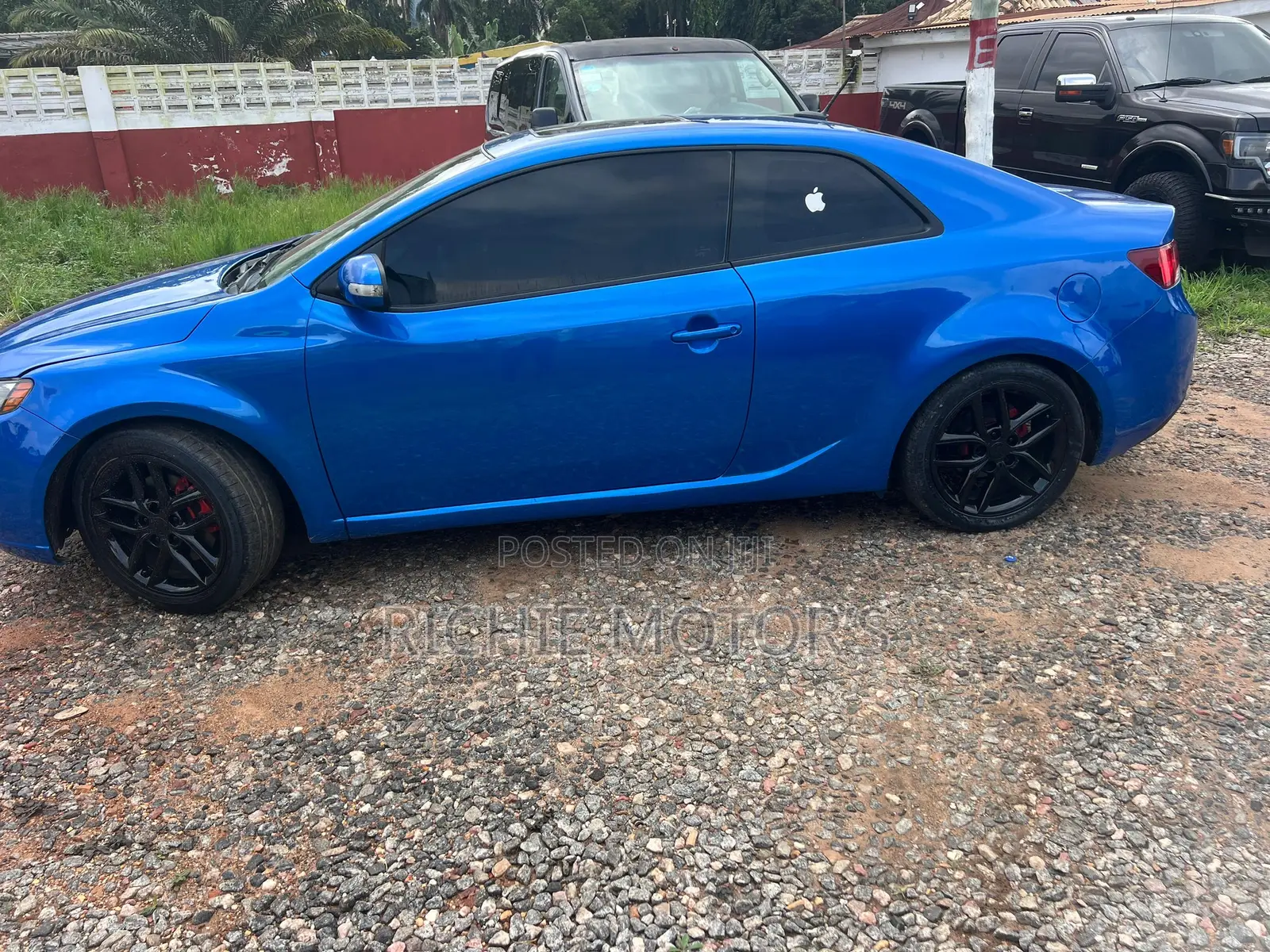 Kia Forte SX Sedan 2012 Blue