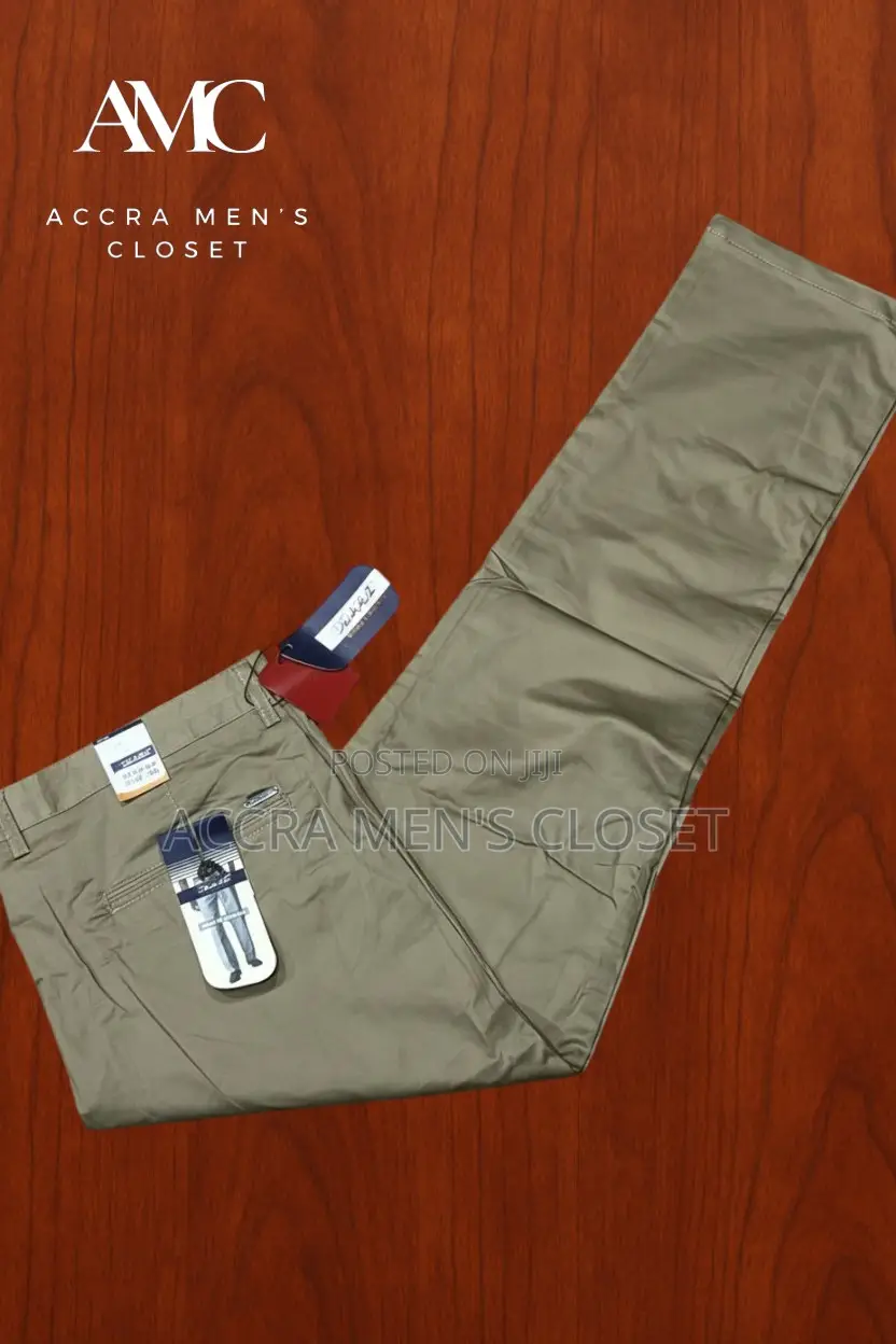 Men’s Khaki Trousers | Smart Casual Essential
