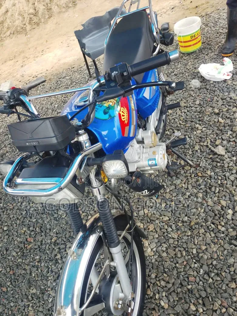 Royal RY125 2025 Blue