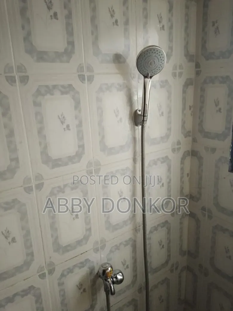 3bdrm House in Tor Estates, Afienya for rent