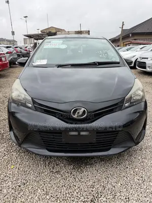 Toyota Vitz 1.5 FWD 3dr 2015 Black