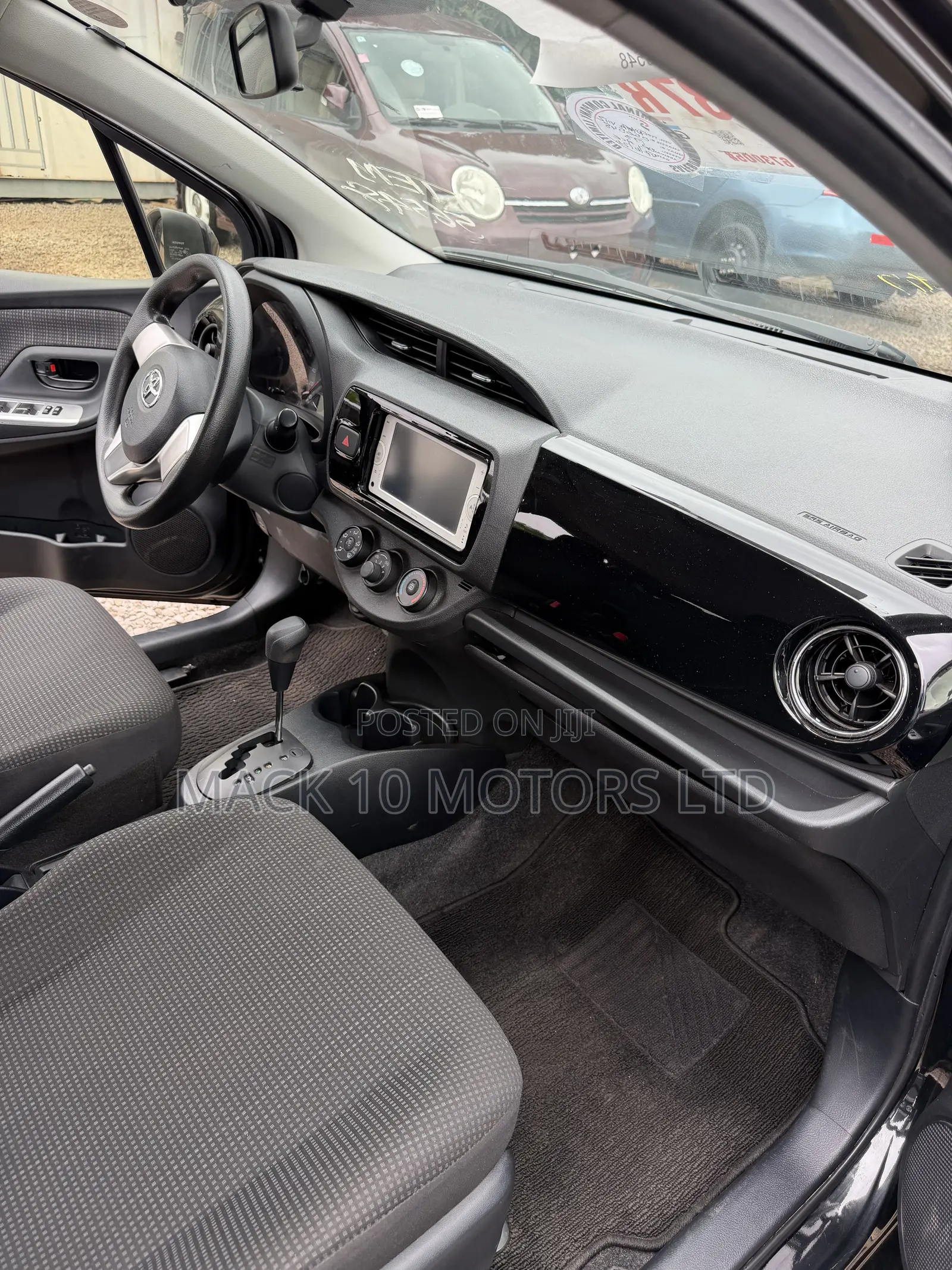 Toyota Vitz 1.5 FWD 3dr 2015 Black