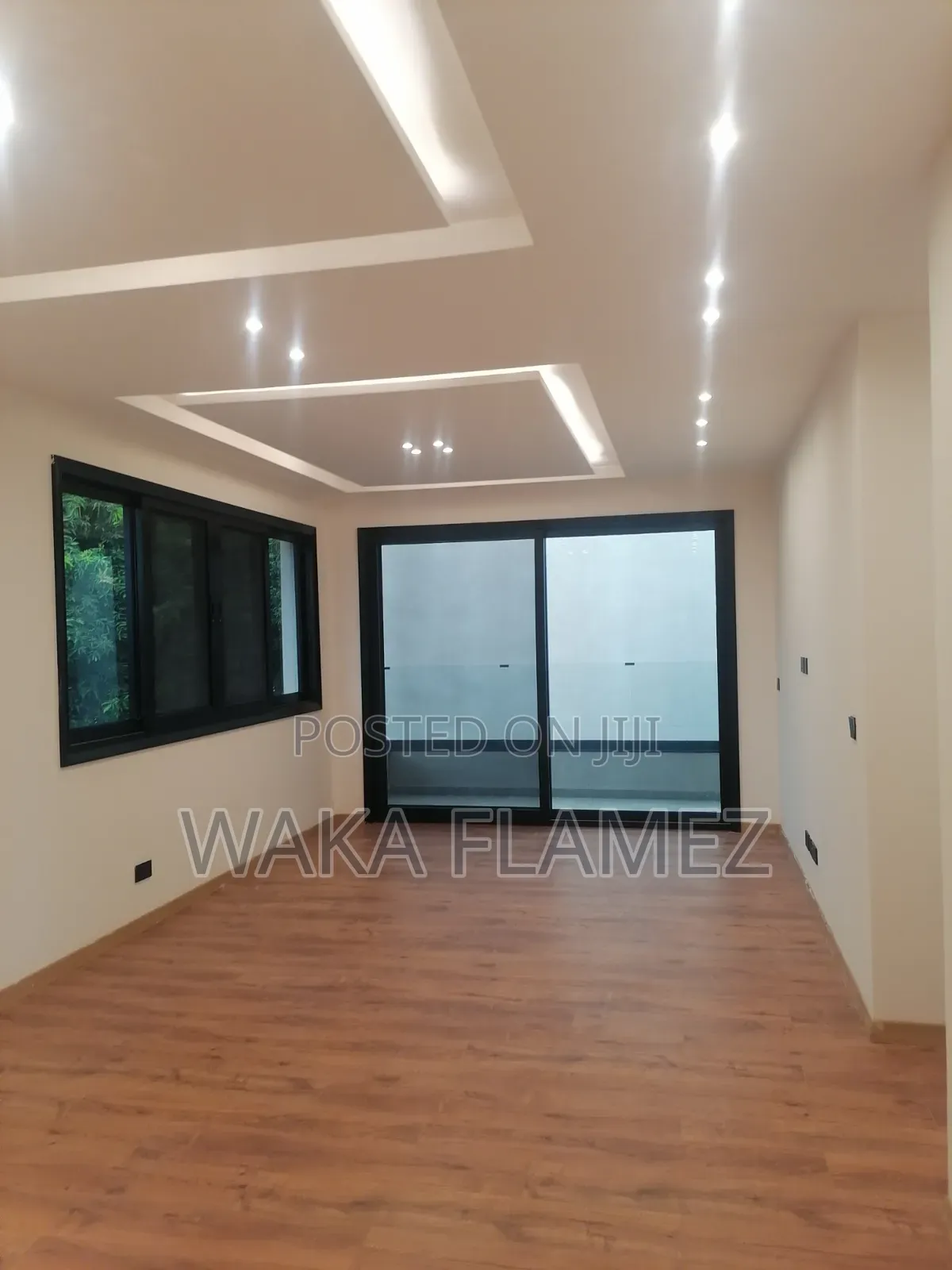 4bdrm Mansion in Cantonment, US Embassy Area for sale