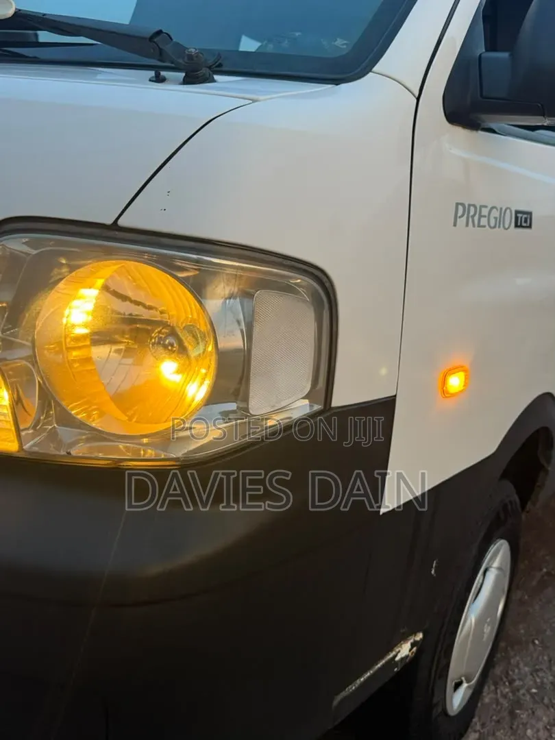 Kia Pregio 2006 White