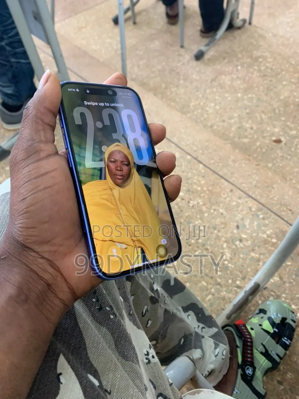 Apple iPhone 16 128 GB Blue