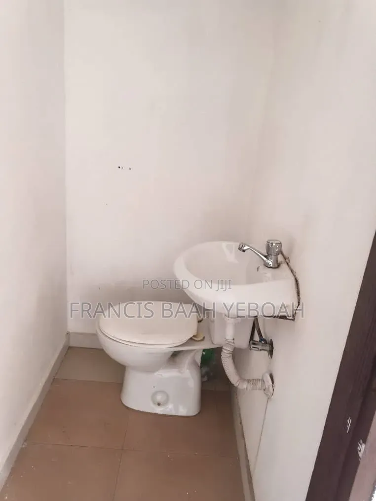 2bdrm Apartment in Shining Star Real, Accra Metropolitan for rent