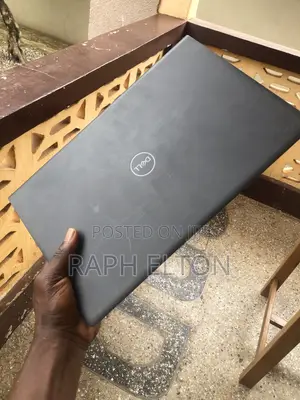 Laptop Dell Inspiron 15 12GB AMD Ryzen 5 SSD 256GB