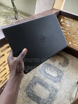 Laptop Dell Inspiron 15 12GB AMD Ryzen 5 SSD 256GB