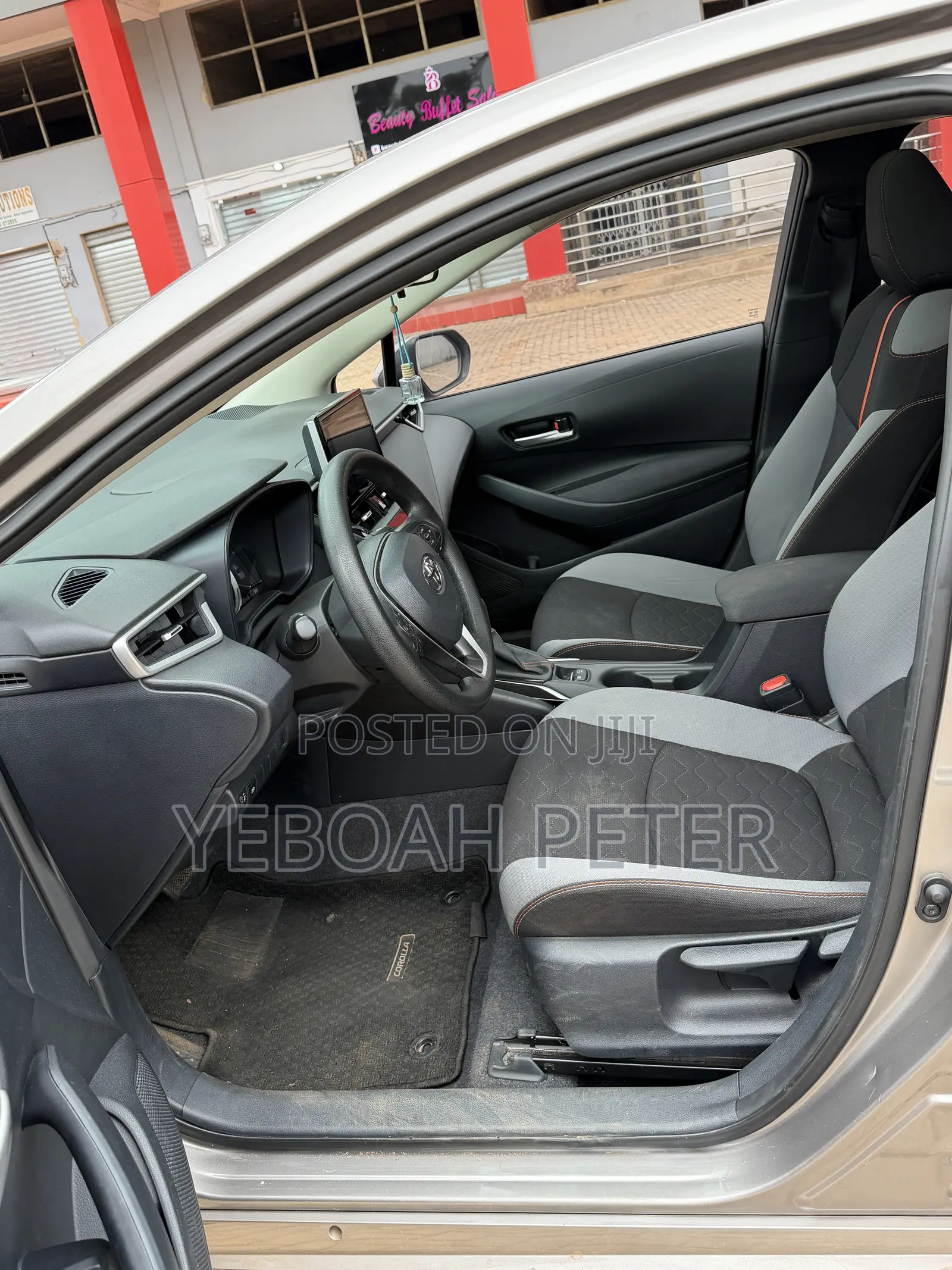 Toyota Corolla 2023 Gray