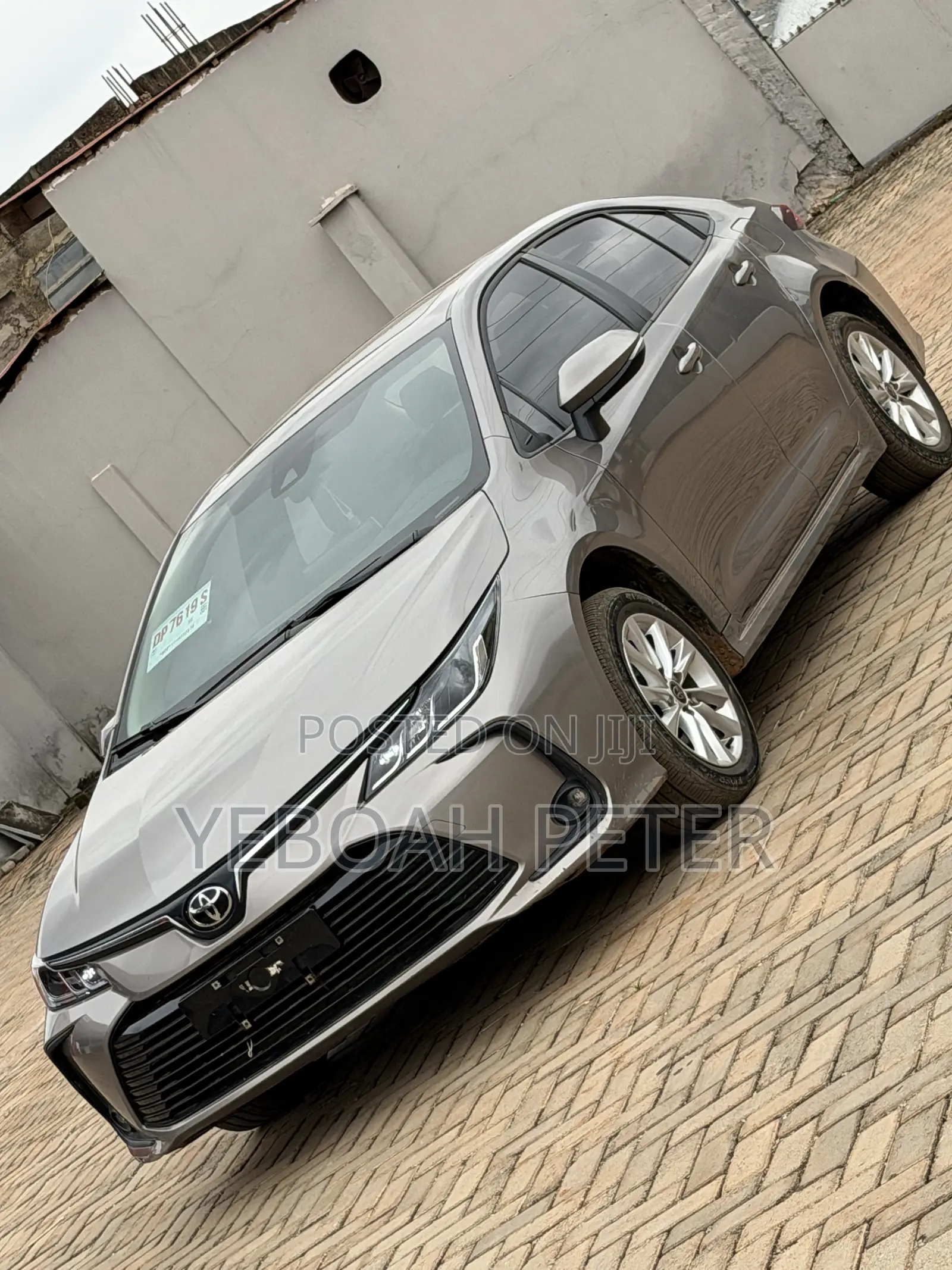 Toyota Corolla 2023 Gray