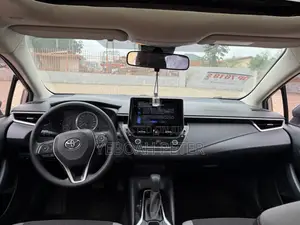 Toyota Corolla 2023 Gray