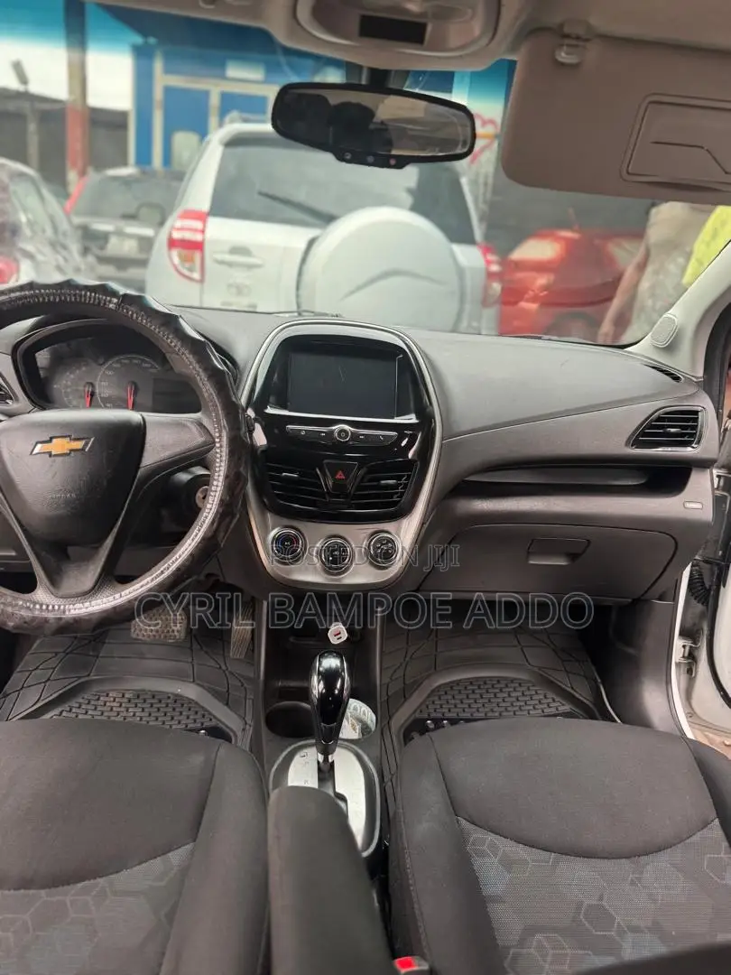 Chevrolet Spark ACTIV CVT 2017 White