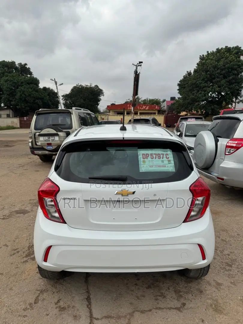 Chevrolet Spark ACTIV CVT 2017 White